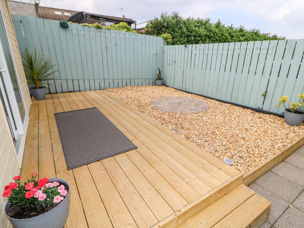 Hazel Cottage Portrush Exterior photo